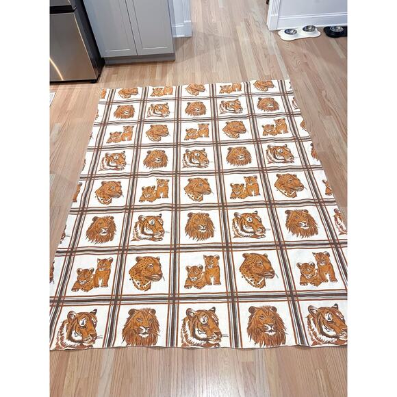 Vintage Tiger Cub Lion Leopard Big Cat Poly Blanket 92" x 72” Brown Orange White - Picture 2 of 10